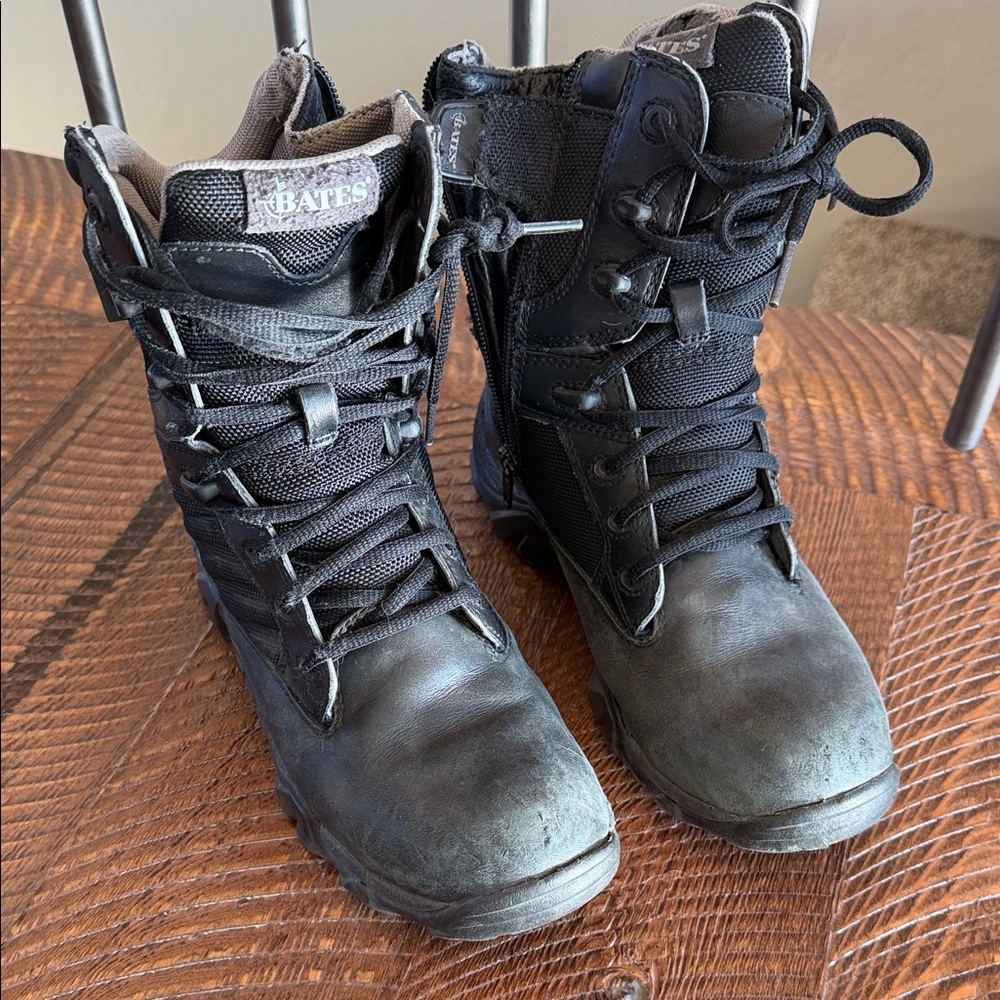 Bates Rugged Black Combat Boots